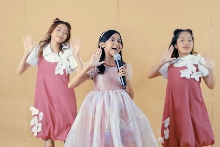 Chord Gitar dan Lirik Lagu Tiba Tiba dari Quinn Salman yang Viral di TikTok