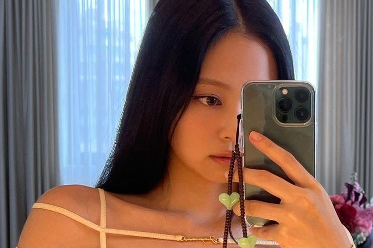 Cewek Harus Tahu! Gemar Unggah Foto Selfie di Instagram Bisa Mengundang Penyakit Ain Kata Buya Yahya