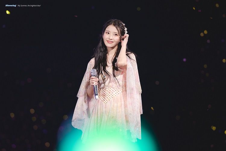 5 Fakta Menarik Konser IU The Golden Hour: Mulai dari Jungkook BTS hingga Lakukan Hal Ini ke Penggemar