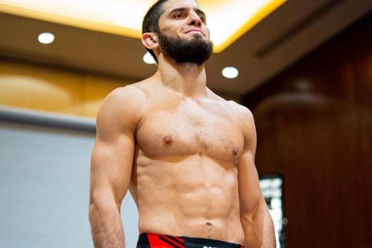 Link Streaming UFC 280: Islam Makhachev vs Charles Oliveira, Big Match Perebutan Gelar Juara