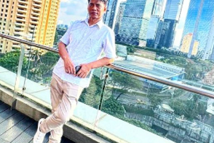 Ayah Lesti Kejora, Endang Mulyana, Unggah Foto Keluarga Tanpa Rizky Billar, Seolah Beri Isyarat Perpisahan