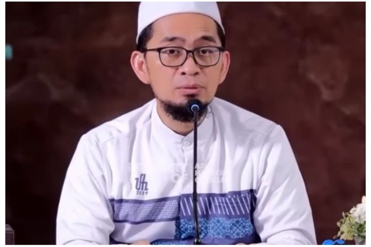Ustadz Adi Hidayat: Ingin Doa dan Hajat Segera Terkabul? Lakukan Amalan Ini dalam Sholat
