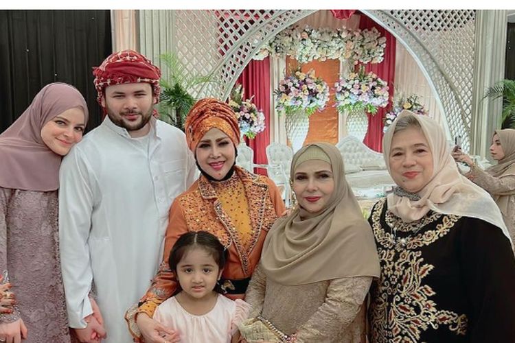 Ridho Rhoma Diam-Diam Resmi Menikah dengan Wanita Cantik Asal Turki, Siapakah Wanita Cantik Tersebut?