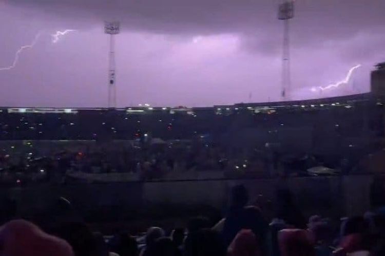 Konser KBS Music Bank di Chile Dihentikan Akibat Cuaca Ekstrim, NCT Dream Batal Tampil