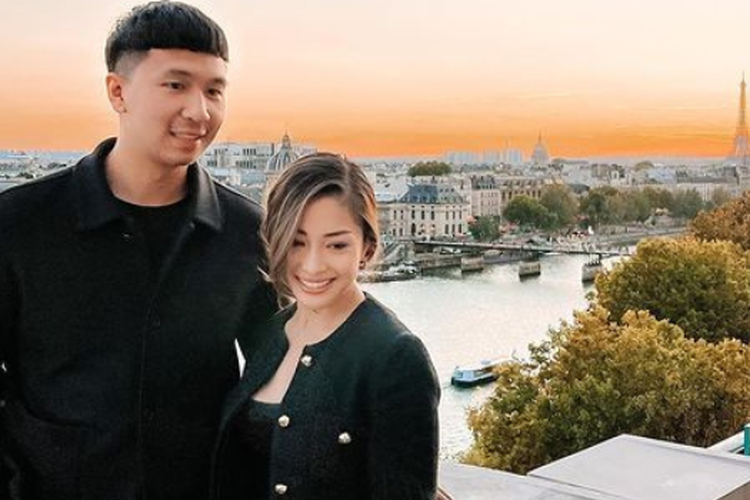 Nikita Willy Berbagi Resep BLW untuk Baby Issa, Pola Makan yang Tak Biasa Khusus Balita, Apakah Aman?