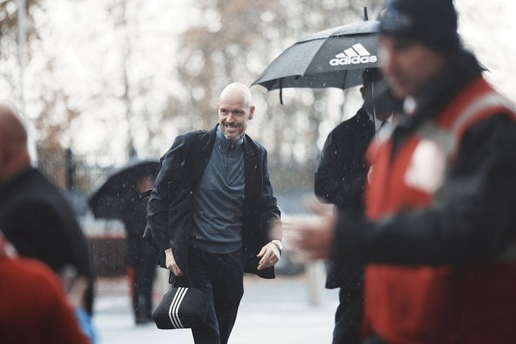 Manchester United vs Aston Villa, Erik ten Hag: Saya Harus Perbaiki Hubungan Tim Ini dengan Fans