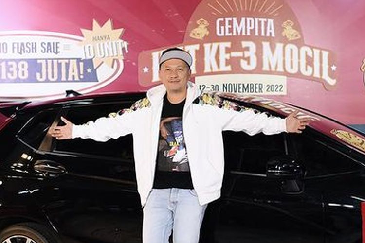 Apakah Gading Marten Pacari Paola Serena Setelah Gisella Anastasia Gandeng Rino Soedarjo?