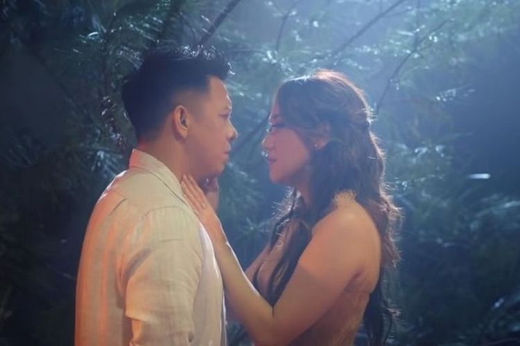 BCL Diduga Hamil Usai Perut Besarnya Terekspos, Nama Ariel NOAH Ikut Terseret, Cek Faktanya di Sini