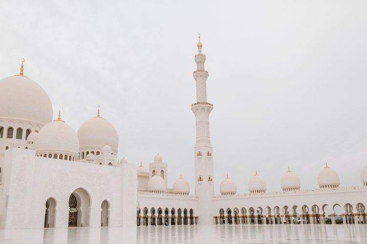 Teks Khutbah Jumat Singkat Terbaru 2022: Pentingnya Rasa Malu dalam Islam