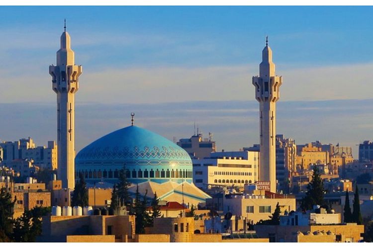 Teks Khutbah Jumat Singkat dan Lengkap: Menjadi Guru yang Mengajar dan Mendidik