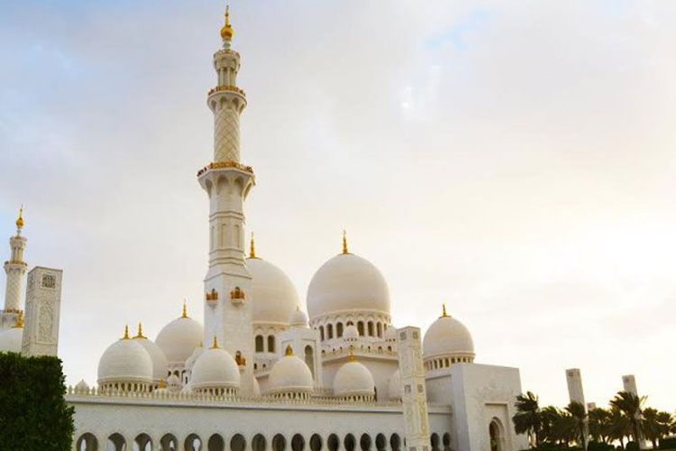 Khutbah Jumat Singkat dengan Tema Bersenang Senang dalam Pandangan Islam