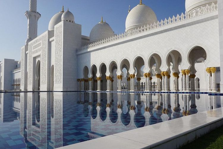 Teks Khutbah Jumat Tema 4 Nilai yang jadi Pondasi dalam Agama Islam, Muslim Wajib Tahu agar Tidak Salah Jalan