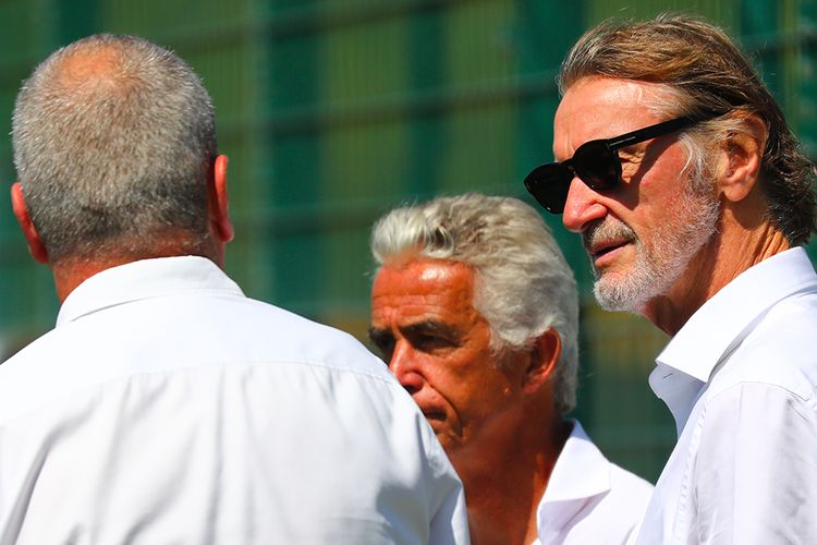 Sir Jim Ratcliffe digadang akan mengakuisisi Liverpool atau Manchester United, Tapi Sekarang Fokusnya Kesini