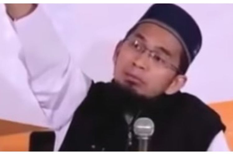 Ustadz Adi Hidayat Bongkar Ciri-Ciri Allah Tidak Ridha Kepada Kita, Salah Satunya Sering Gelisah