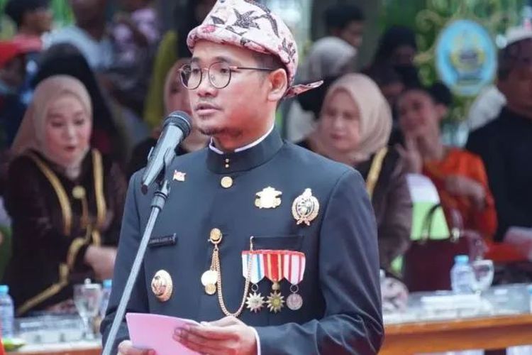 Profil Biodata Abdul Latif Imron, Bupati Bangkalan yang Ditangkap KPK Gegara Dugaan Kasus Suap Lelang Jabatan
