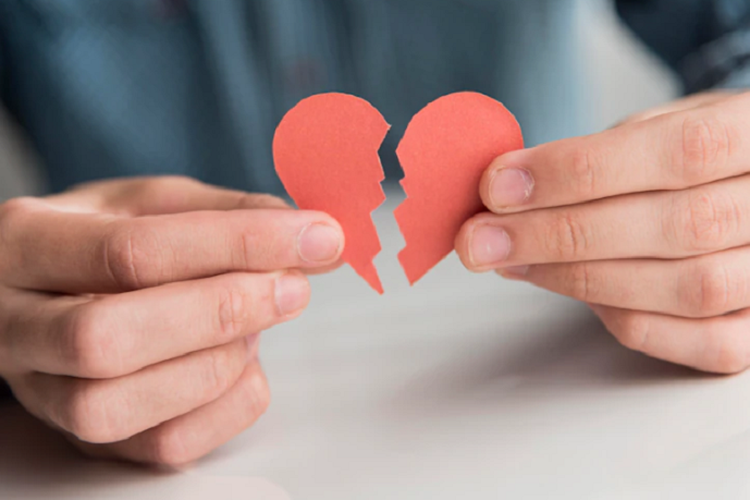 Opini: Patah Hati adalah Kesempatan untuk Bisa Mencintai Diri Sendiri, Jalur Move on Lewat Upgrade Diri