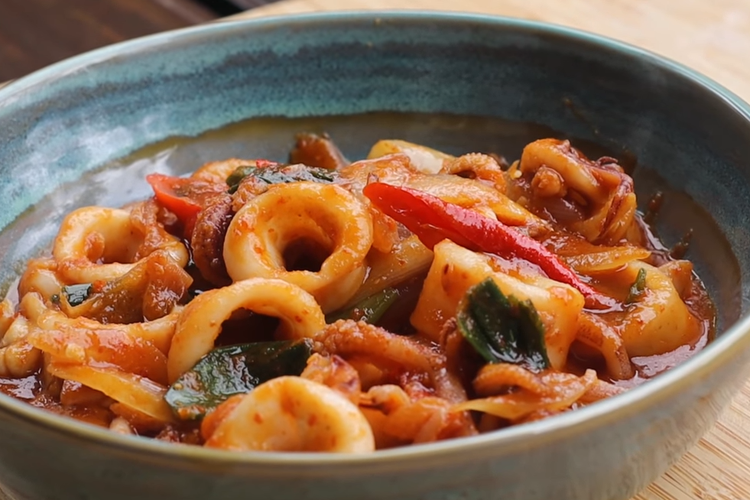 Resep Masakan Cumi Saus Padang ala Restoran, Inspirasi Menu Makan Malam Keluarga Paling Enak dan Mudah Dibuat!