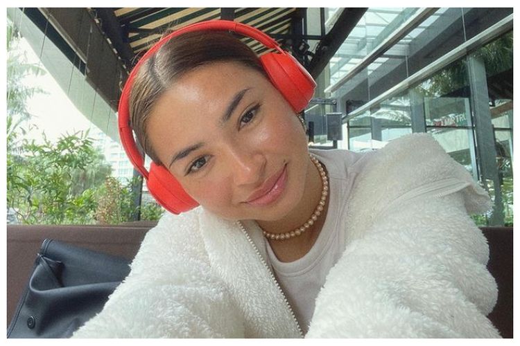 Profil Biodata Jennifer Collard Pemeran Indy di Kupu-Kupu Malam yang Ramai jadi Sorotan Warganet