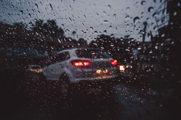 Prakiraan Cuaca Kota Bandung Hari Ini Kamis, 8 Desember 2022:  Waspada, BMKG Prediksi Ada Potensi Hujan Lebat!