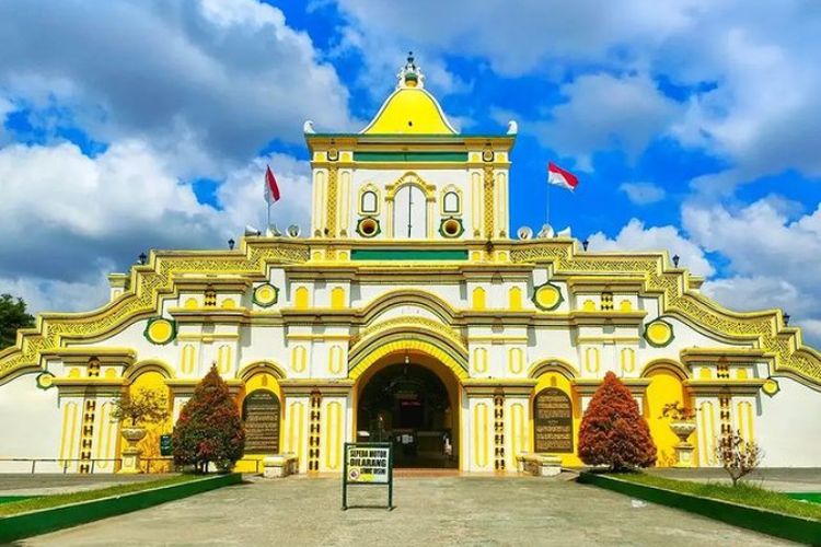 5 Destinasi Wisata di Madura yang Wajib Kalian Kunjungi Saat Liburan Akhir Tahun