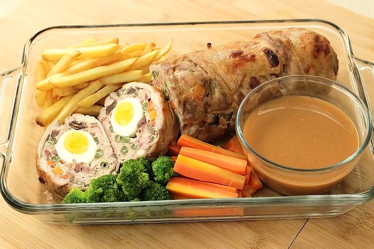 Resep Galantin Ayam Spesial yang Cocok Disajikan saat Malam Natal ala Chef Devina Hermawan