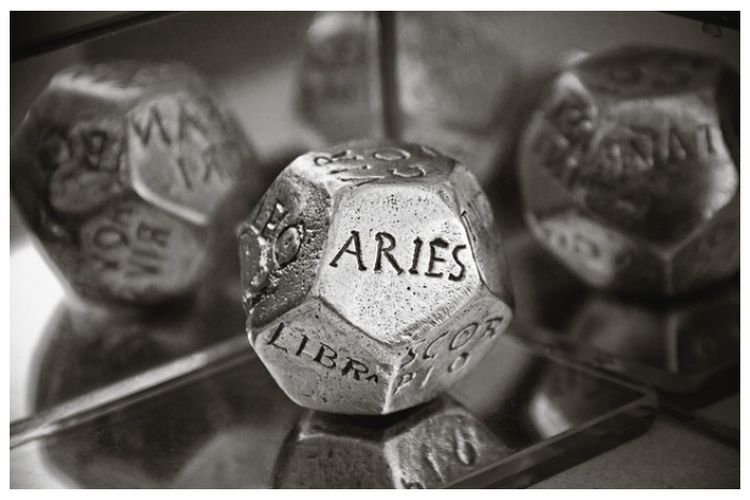 Ramalan Zodiak Aries Hari Ini, 8 Desember 2022: Siap-Siap Ketemu dengan Orang Spesial Ya