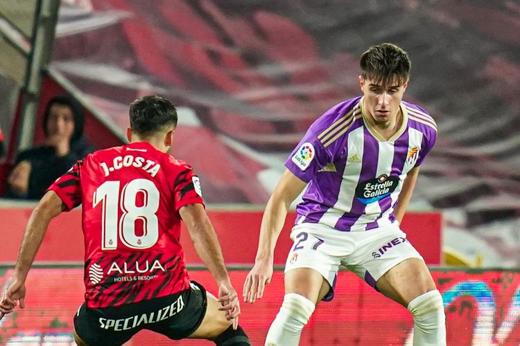 Bukan Arsenal, Ternyata Borussia Dortmund Jadi yang Terdepan untuk Dapatkan Ivan Fresneda dari Real Valladolid