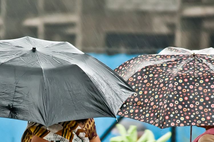 Prakiraan Cuaca Bandung Hari Ini, Senin 16 Januari 2023 BMKG: Hujan Mulai Siang hingga Malam