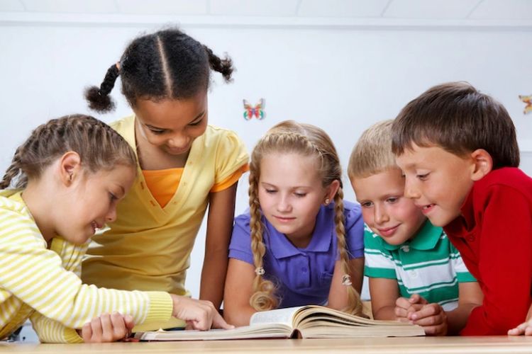 Kunci Jawaban Tema 5 Kelas 3 SD MI Halaman 73, 74, 75 dan 76 Subtema 2 Pembelajaran 3: Bilangan Pecahan