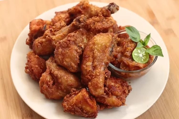 Resep Ayam Goreng Rasa Bintang 5 ala Devina Hermawan: Cara Buatnya Mudah, Bisa Ditiru di Rumah!