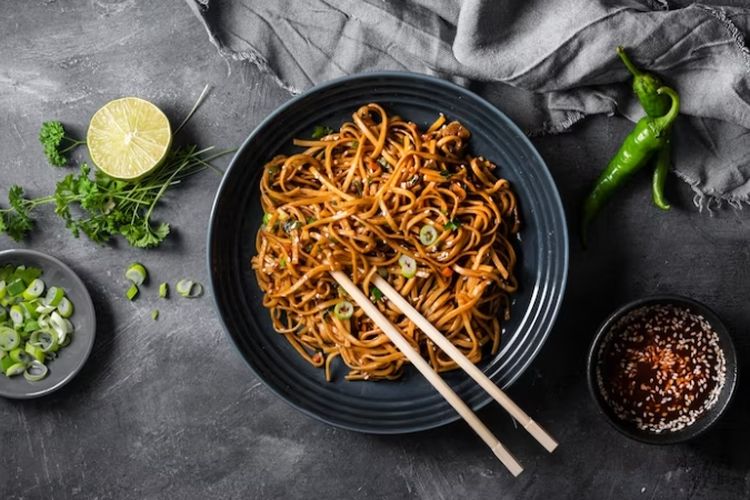 Resep Siu Mie Lengkap dengan Cara Membuatnya, Makanan Khas Imlek 2023 yang Bisa Bikin Panjang Umur!