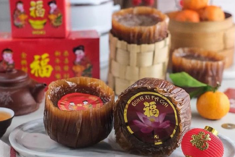 Sambut Imlek 2023 dengan 9 Makanan Khas yang Unik, dari Kue Keranjang hingga Telur Rebus dalam Teh
