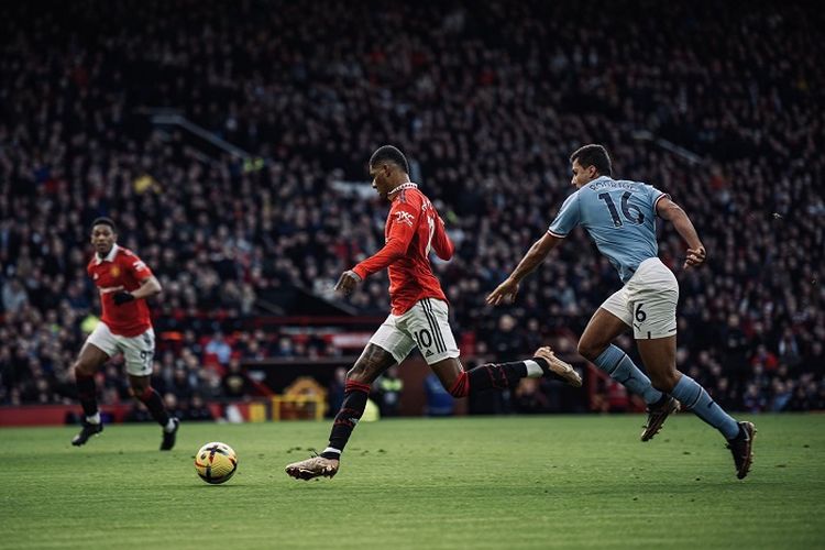 Man United vs Man City di Liga Inggris: Gol Telat Rashford Pecundangi The Citizens