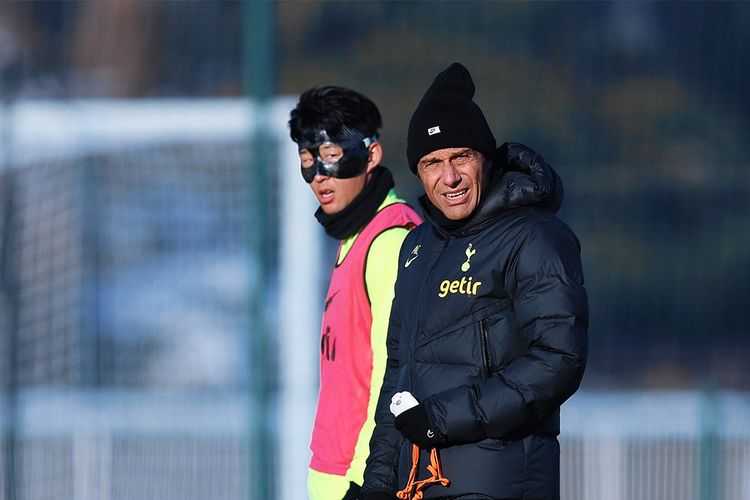 Tottenham vs Arsenal: Antonio Conte dan Mikel Arteta Saling Lempar Pujian