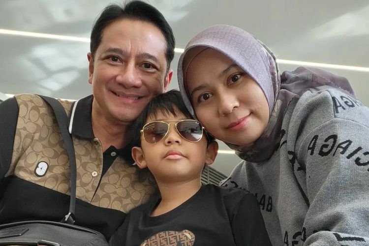 Nikah Lagi! Ivan Fadilla Pamer Rumah Mewah Bak Istana Bersama Sang Istri Kedua