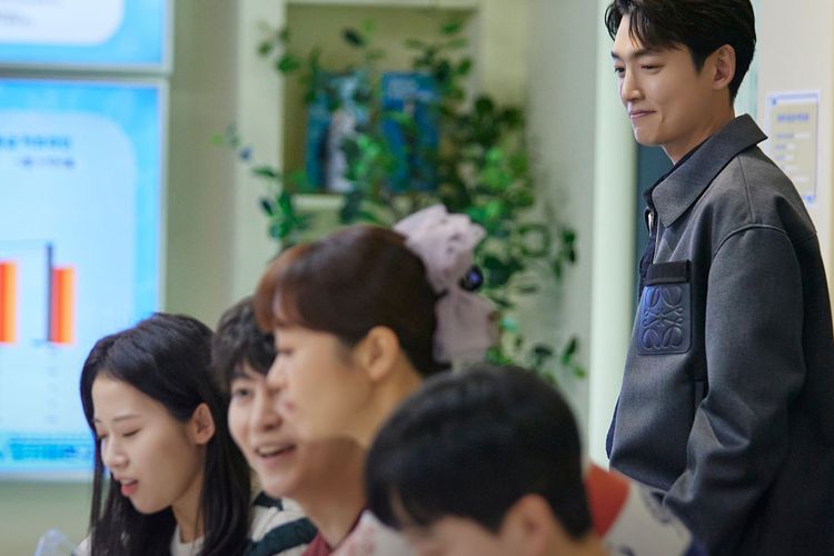 Link Nonton dan Spoiler Drama Korea Crash Course in Romance Episode 8: Chi Yeol Makin Menyukai Nam Haeng Seon