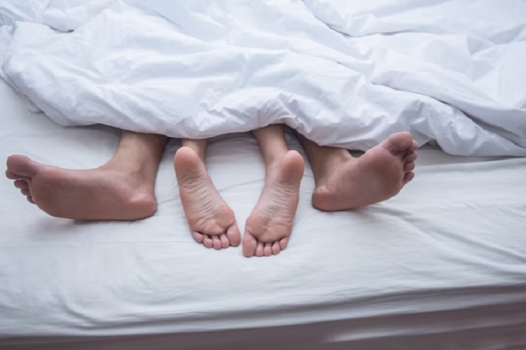 Satpol PP Bongkar Prostitusi Berkedok Toko Baju di Tangerang Selatan: Ada Beberapa Bilik Kamar saat Digrebek