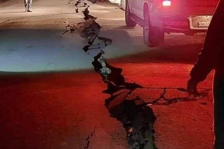 Kembali Terjadi Gempa Susulan M 6,4 di Turki buat Warga Panik dan Bangunan Roboh