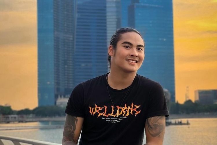 Renaga Tahier Pemeran King di Para Pencari Tuhan Jilid 16 Ditelantarkan Bapaknya Tanpa Sebab