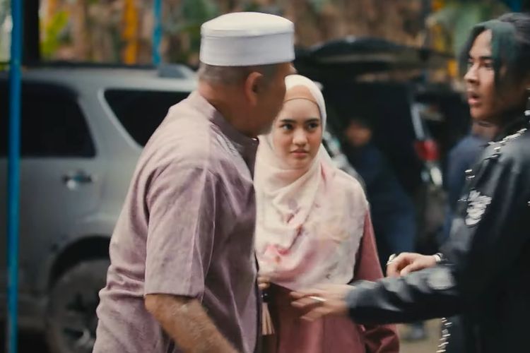 Bocoran Alur Cerita Para Pencari Tuhan Jilid 16 Episode 2: King Terpesona dengan Isyana