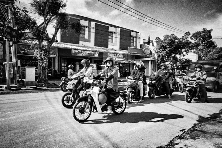 Preman Pensiun 8 Segera Tayang, Aris Nugraha Minta Warganet Tidak Membandingkan dengan Karya Lain