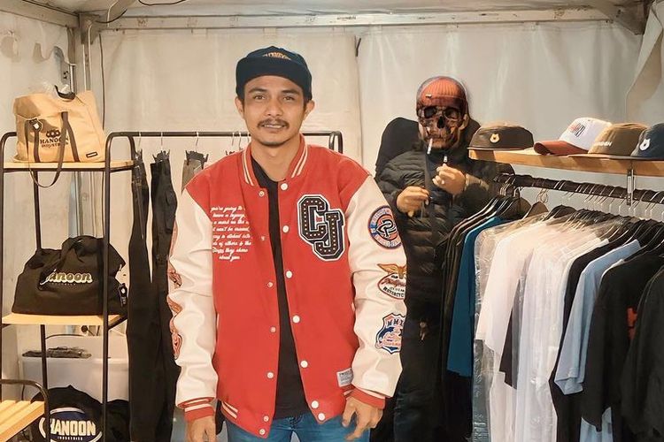 Cek Profil Donna Wisnu Wardhana Pemeran Otang Preman Pensiun 8