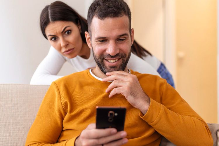 3 Amalan Wajib Istri agar Suami selalu Lengket dan Terhindar dari Pelakor, Cukup Baca Doa Simpel Berikut