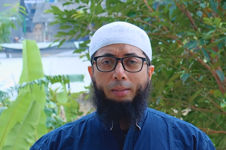 Amalkan Doa Ini 1 Kali Saja, Rezeki Seketika Melimpah Ruah dan Mudah Digaet Kata Ustadz Khalid Basalamah