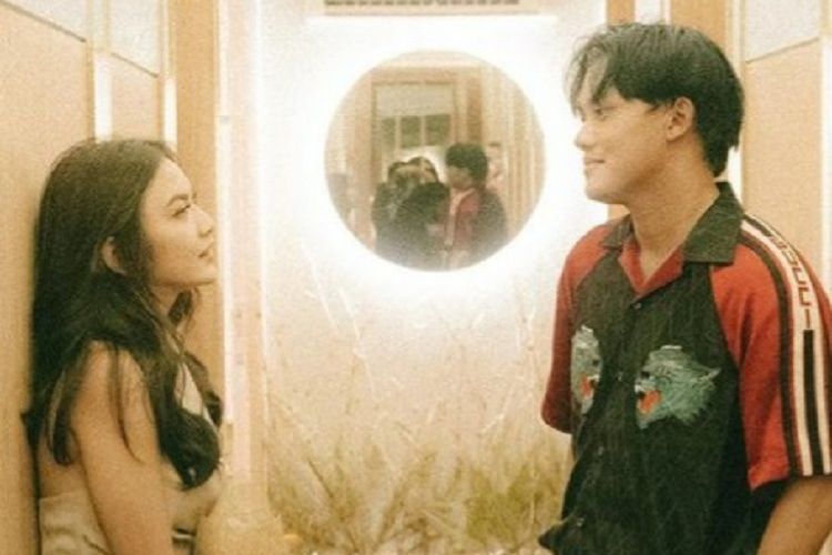 Terungkap! Alasan Tunangan Rizky Febian-Mahalini Digelar Tertutup, Adik Lina Jubaedah Beberkan Semua