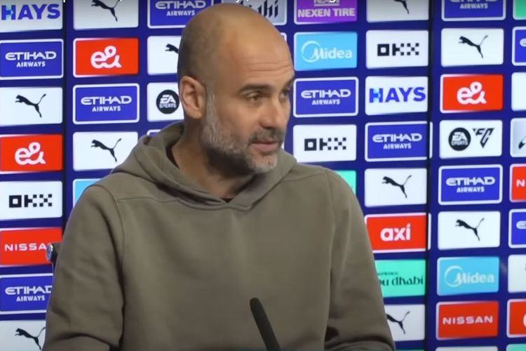 Pep Guardiola Tertangkap Kamera Beri Isyarat Pada Calon Penerus Gundogan, Manchester City Makin OP?