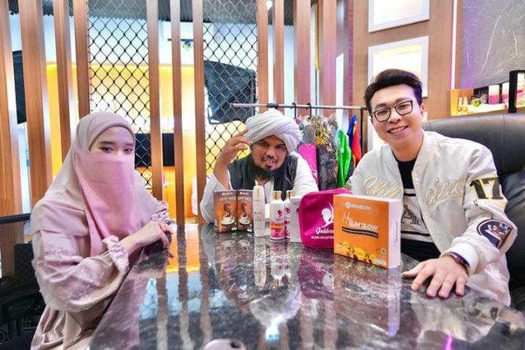 Inara Rusli Lepas Cadar Demi Jadi Brand Ambassador Klinik Kecantikan? Saya Siap Dihujat Netizen