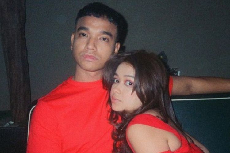 Kisah Asmara Rebecca Klopper dan Fadly Faisal Terancam Pupus Usai Viralnya Video Syur 47 Detik