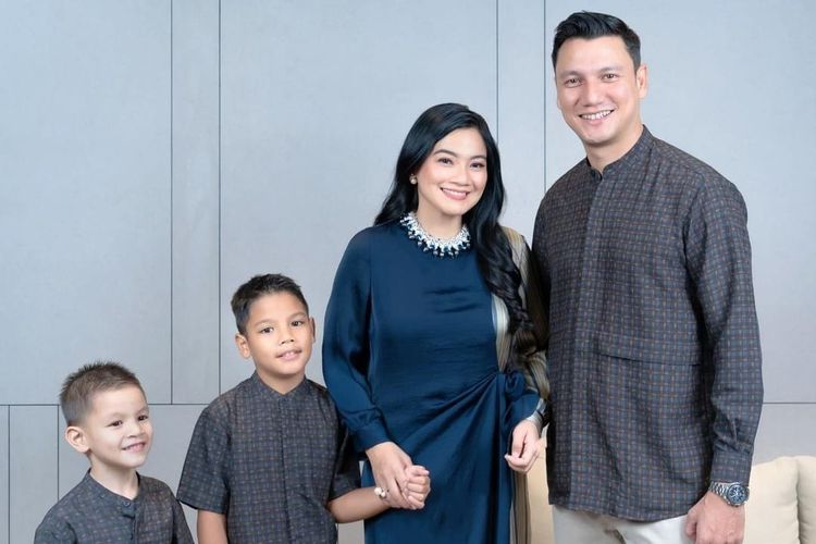 Heboh Christian Sugiono Selingkuh dari Titi Kamal: Kepergok Ciuman dengan Wanita Lain di Mobil