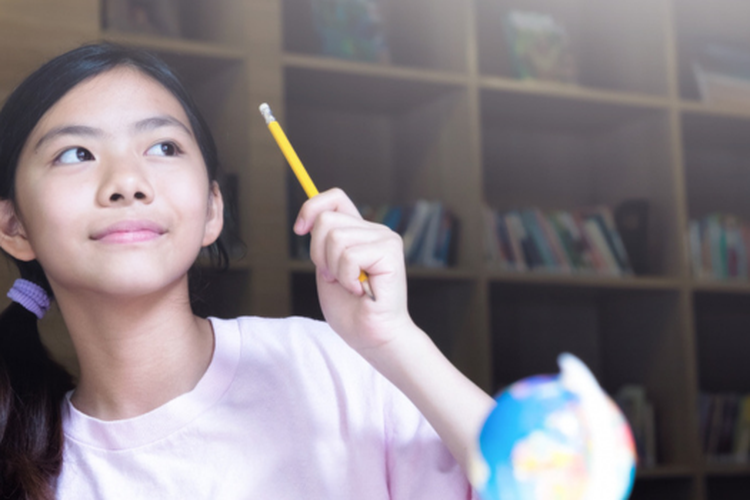 Begini 5 Tips Mudah Agar Mahir Berbahasa Inggris Sejak Usia Dini, Salah Satunya Sering Nonton Film